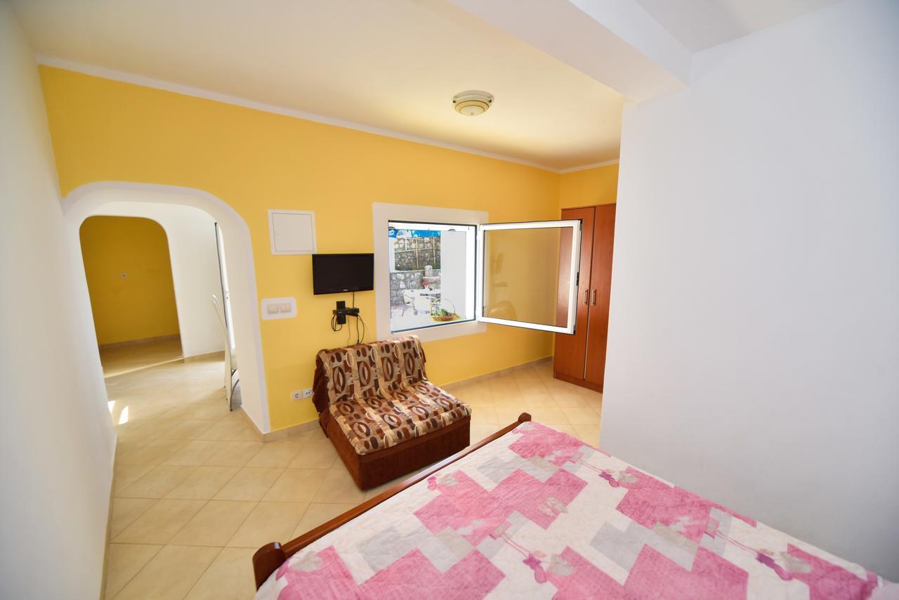Apartmani Stanisic Canj Luaran gambar