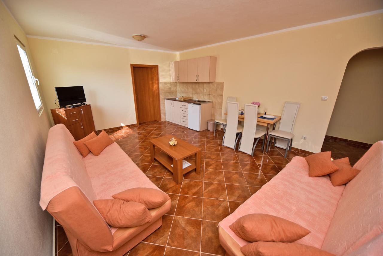 Apartmani Stanisic Canj Luaran gambar