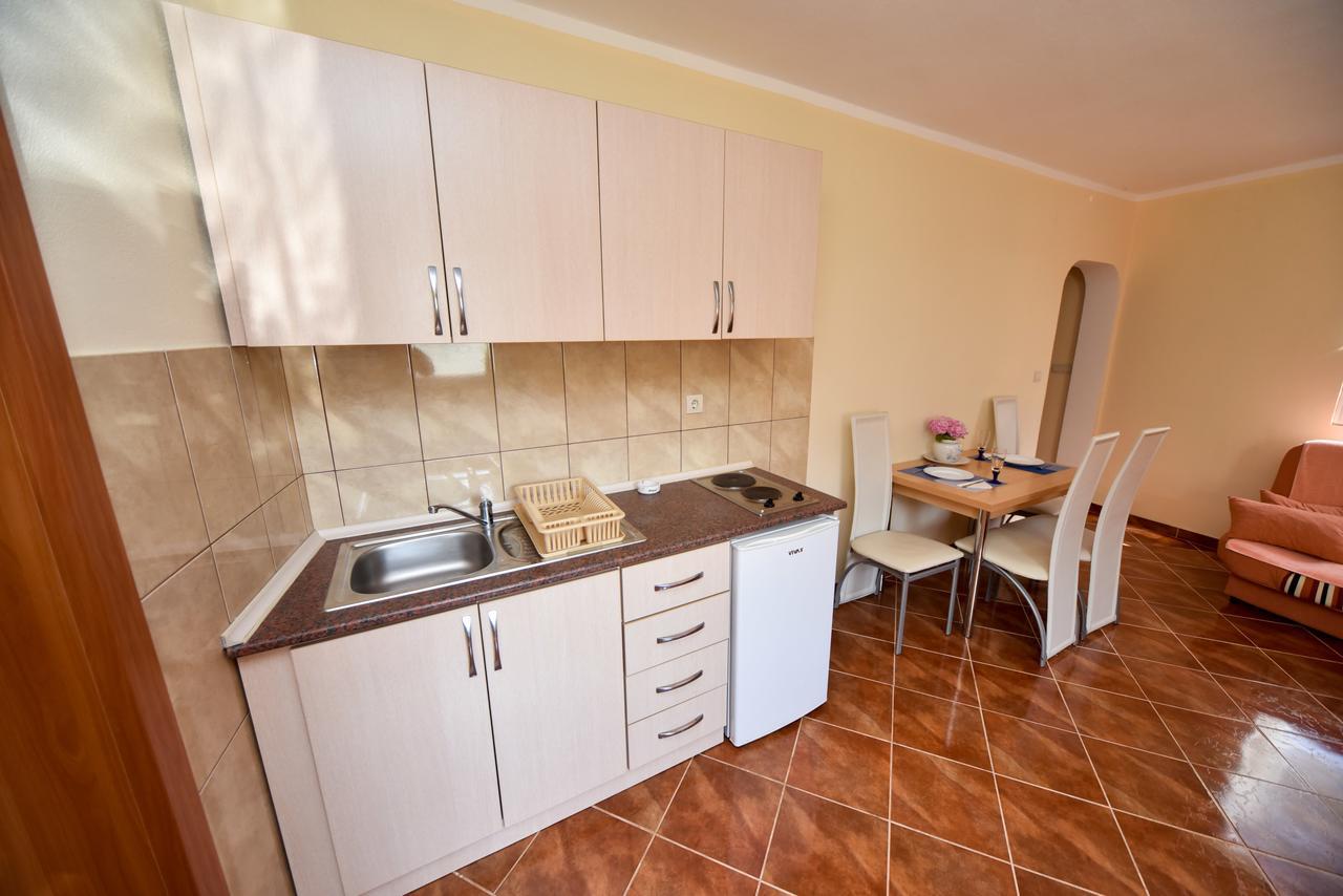 Apartmani Stanisic Canj Luaran gambar