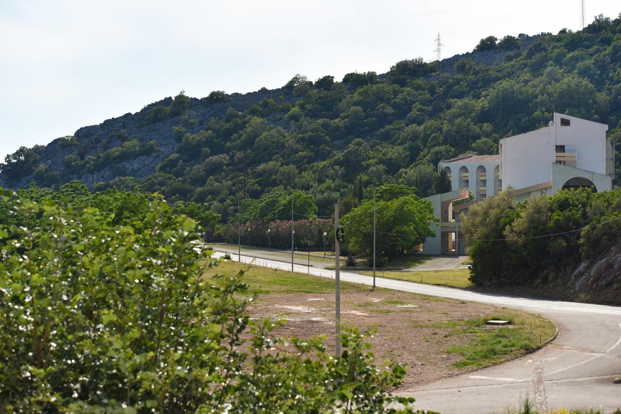 Apartmani Stanisic Canj Luaran gambar